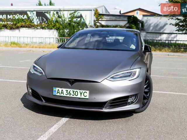Білий Тесла Модель С, об'ємом двигуна 0 л та пробігом 193 тис. км за 24500 $, фото 14 на Automoto.ua