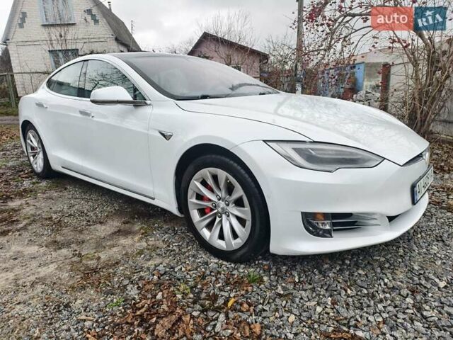 Білий Тесла Модель С, об'ємом двигуна 0 л та пробігом 39 тис. км за 34999 $, фото 1 на Automoto.ua