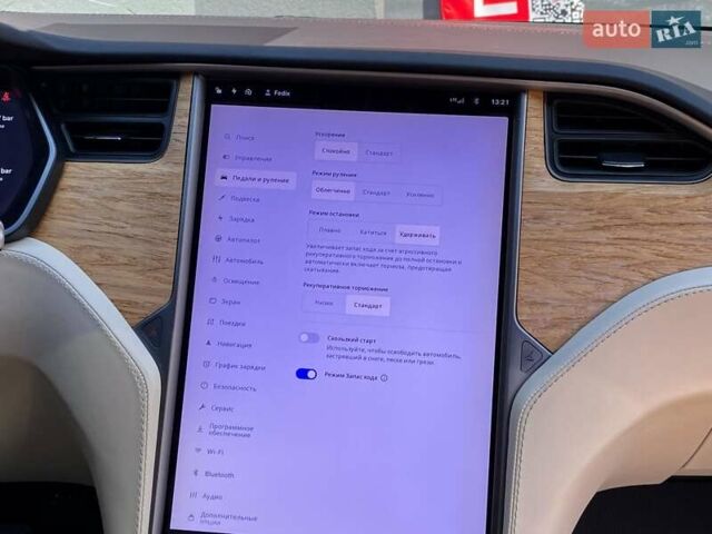 Белый Тесла Модель С, объемом двигателя 0 л и пробегом 193 тыс. км за 29999 $, фото 19 на Automoto.ua