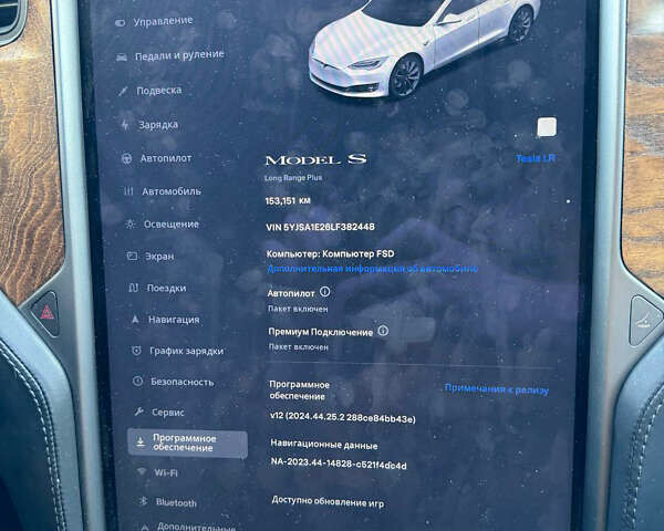 Белый Тесла Модель С, объемом двигателя 0 л и пробегом 160 тыс. км за 35699 $, фото 25 на Automoto.ua