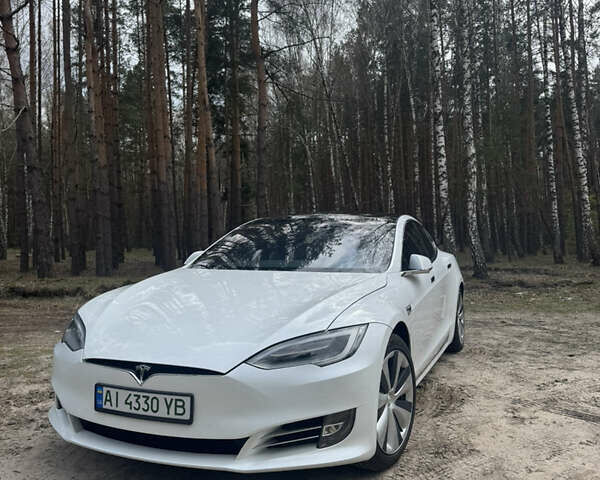 Белый Тесла Модель С, объемом двигателя 0 л и пробегом 57 тыс. км за 29500 $, фото 15 на Automoto.ua