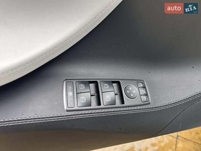 Тесла Модель С 2020 у Львові на Automoto.ua Білий Тесла Модель С, об'ємом двигуна 0 л та пробігом 34 тис. км за 30400 $, фото 14 на Automoto.ua