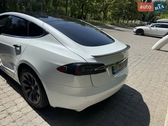 Тесла Модель С 2020 у Дніпро (Дніпропетровську) на Automoto.ua Білий Тесла Модель С, об'ємом двигуна 0 л та пробігом 59 тис. км за 35500 $, фото 4 на Automoto.ua