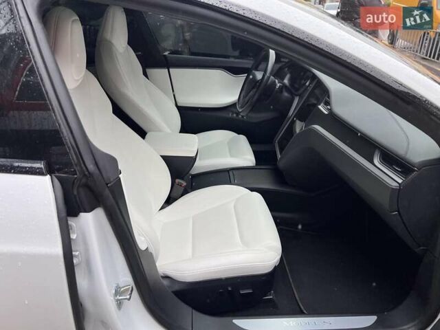 Тесла Модель С 2020 у Львові на Automoto.ua Білий Тесла Модель С, об'ємом двигуна 0 л та пробігом 34 тис. км за 30400 $, фото 47 на Automoto.ua