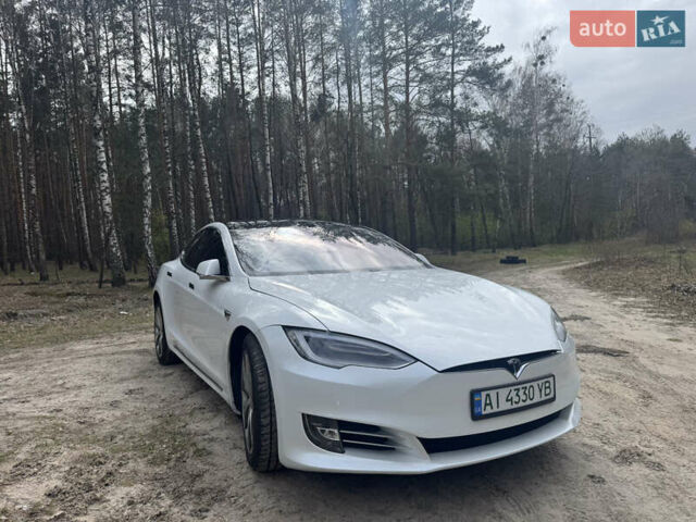 Белый Тесла Модель С, объемом двигателя 0 л и пробегом 57 тыс. км за 29500 $, фото 17 на Automoto.ua
