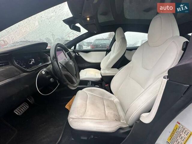 Білий Тесла Модель С, об'ємом двигуна 0 л та пробігом 184 тис. км за 20200 $, фото 6 на Automoto.ua