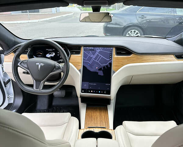 Тесла Модель С 2020 в Одессе на Automoto.ua Белый Тесла Модель С, объемом двигателя 0 л и пробегом 39 тыс. км за 27500 $, фото 15 на Automoto.ua