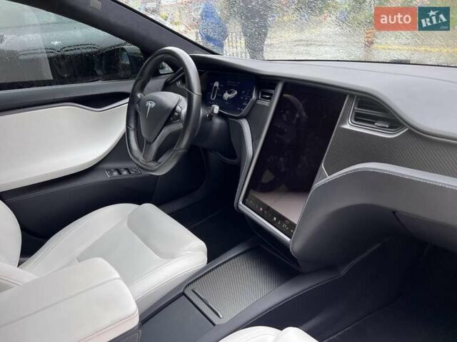 Тесла Модель С 2020 у Львові на Automoto.ua Білий Тесла Модель С, об'ємом двигуна 0 л та пробігом 34 тис. км за 30400 $, фото 49 на Automoto.ua