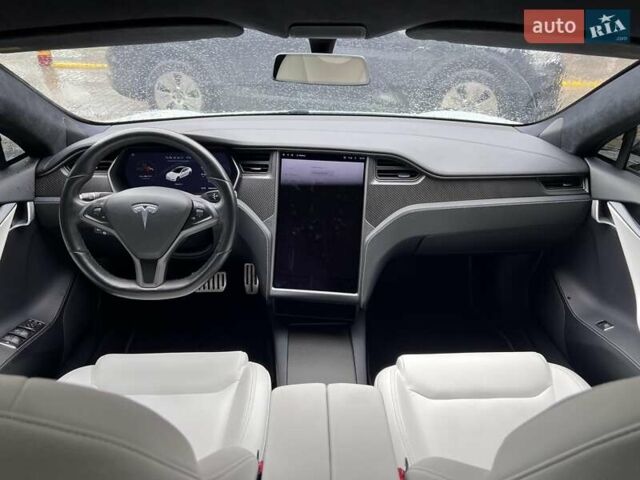 Тесла Модель С 2020 у Львові на Automoto.ua Білий Тесла Модель С, об'ємом двигуна 0 л та пробігом 34 тис. км за 30400 $, фото 40 на Automoto.ua