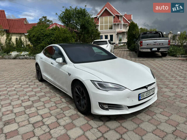 Белый Тесла Модель С, объемом двигателя 0 л и пробегом 210 тыс. км за 24900 $, фото 7 на Automoto.ua