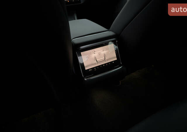 Белый Тесла Модель С, объемом двигателя 0 л и пробегом 42 тыс. км за 35500 $, фото 15 на Automoto.ua