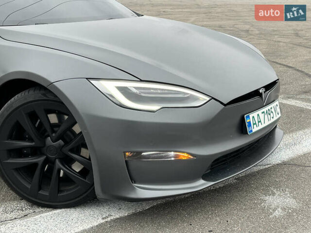 Белый Тесла Модель С, объемом двигателя 0 л и пробегом 68 тыс. км за 39900 $, фото 8 на Automoto.ua