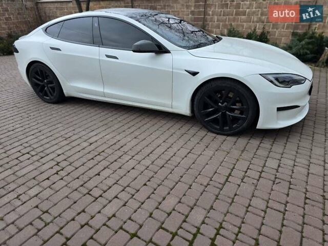 Белый Тесла Модель С, объемом двигателя 0 л и пробегом 59 тыс. км за 45000 $, фото 35 на Automoto.ua
