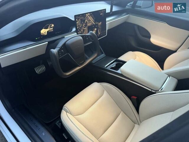 Білий Тесла Модель С, об'ємом двигуна 0 л та пробігом 51 тис. км за 49999 $, фото 37 на Automoto.ua