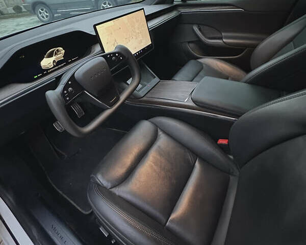 Белый Тесла Модель С, объемом двигателя 0 л и пробегом 20 тыс. км за 42000 $, фото 19 на Automoto.ua