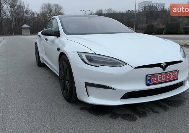 Белый Тесла Модель С, объемом двигателя 0 л и пробегом 42 тыс. км за 35500 $, фото 21 на Automoto.ua