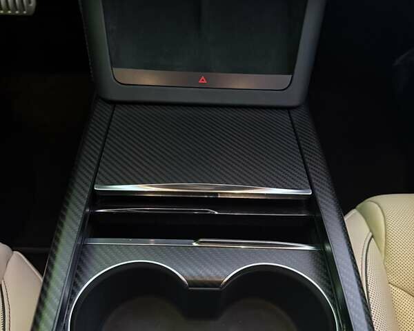 Білий Тесла Модель С, об'ємом двигуна 0 л та пробігом 51 тис. км за 49999 $, фото 49 на Automoto.ua