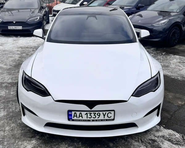 Белый Тесла Модель С, объемом двигателя 0 л и пробегом 59 тыс. км за 44900 $, фото 2 на Automoto.ua