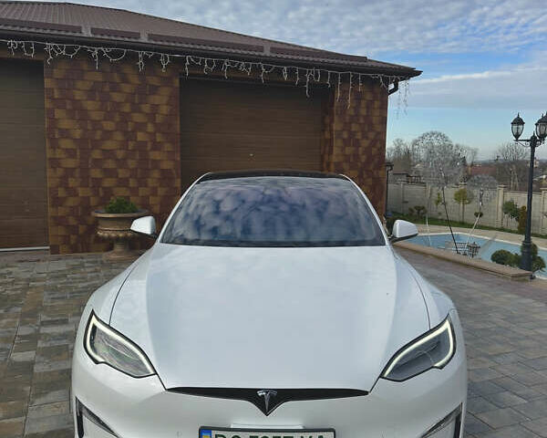 Белый Тесла Модель С, объемом двигателя 0 л и пробегом 20 тыс. км за 42000 $, фото 1 на Automoto.ua
