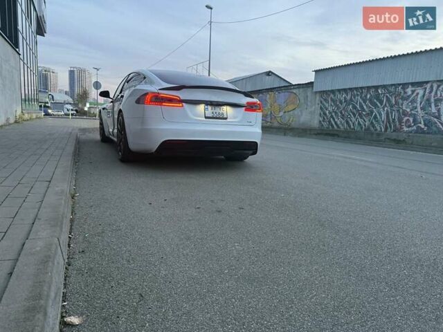 Білий Тесла Модель С, об'ємом двигуна 0 л та пробігом 51 тис. км за 49999 $, фото 11 на Automoto.ua