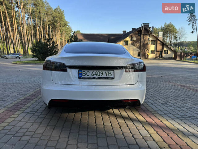 Білий Тесла Модель С, об'ємом двигуна 0 л та пробігом 38 тис. км за 33000 $, фото 7 на Automoto.ua
