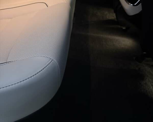 Білий Тесла Модель С, об'ємом двигуна 0 л та пробігом 51 тис. км за 49999 $, фото 58 на Automoto.ua