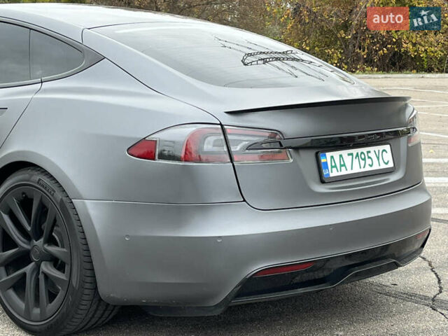 Белый Тесла Модель С, объемом двигателя 0 л и пробегом 68 тыс. км за 39900 $, фото 7 на Automoto.ua