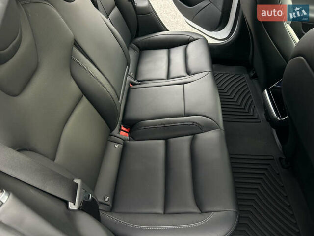 Тесла Модель С 2021 у Львові на Automoto.ua Білий Тесла Модель С, об'ємом двигуна 0 л та пробігом 49 тис. км за 41900 $, фото 17 на Automoto.ua