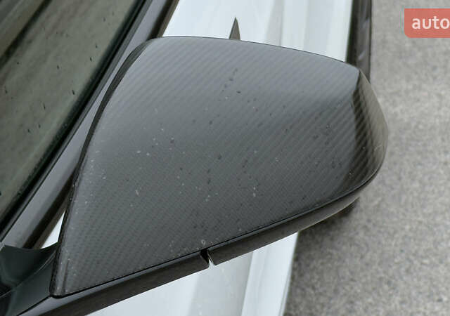 Белый Тесла Модель С, объемом двигателя 0 л и пробегом 42 тыс. км за 35500 $, фото 8 на Automoto.ua