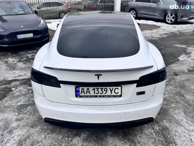 Белый Тесла Модель С, объемом двигателя 0 л и пробегом 59 тыс. км за 44900 $, фото 6 на Automoto.ua