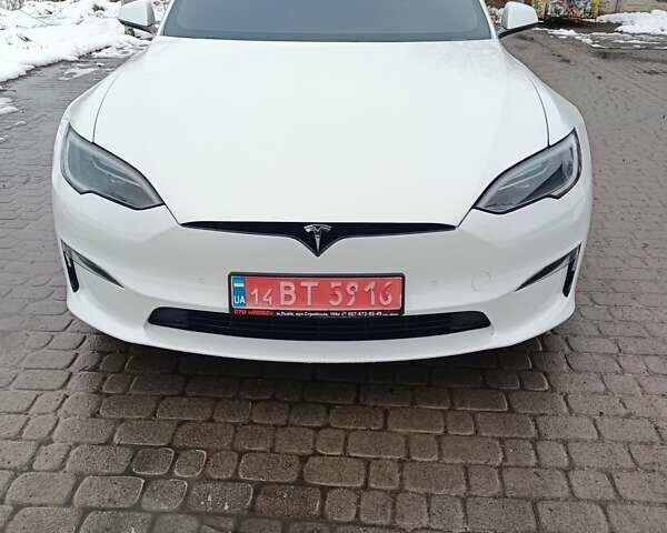 Білий Тесла Модель С, об'ємом двигуна 0 л та пробігом 78 тис. км за 39000 $, фото 12 на Automoto.ua