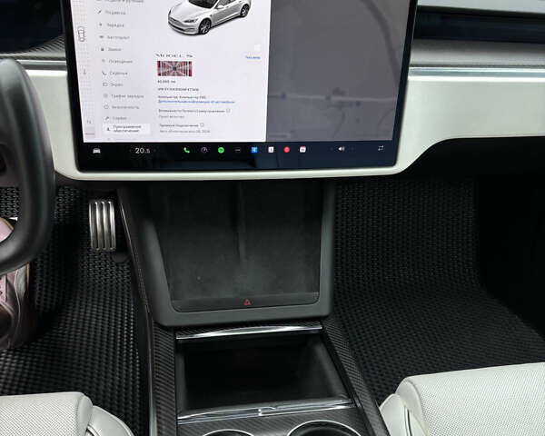 Білий Тесла Модель С, об'ємом двигуна 0 л та пробігом 41 тис. км за 49999 $, фото 7 на Automoto.ua