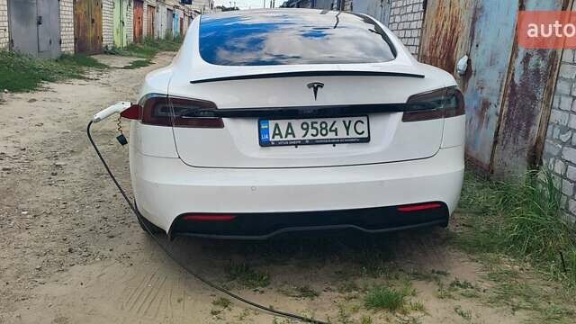 Білий Тесла Модель С, об'ємом двигуна 0 л та пробігом 92 тис. км за 35900 $, фото 3 на Automoto.ua
