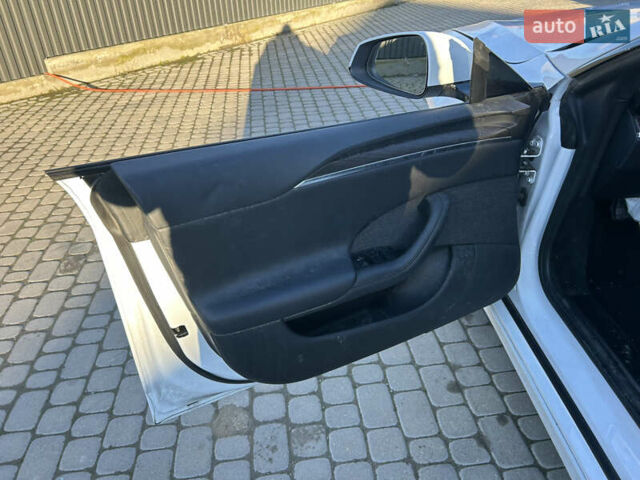 Білий Тесла Модель С, об'ємом двигуна 0 л та пробігом 54 тис. км за 15500 $, фото 8 на Automoto.ua
