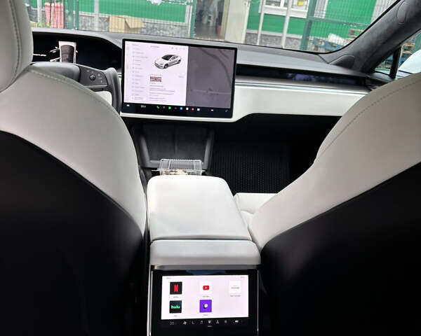 Білий Тесла Модель С, об'ємом двигуна 0 л та пробігом 41 тис. км за 49999 $, фото 10 на Automoto.ua