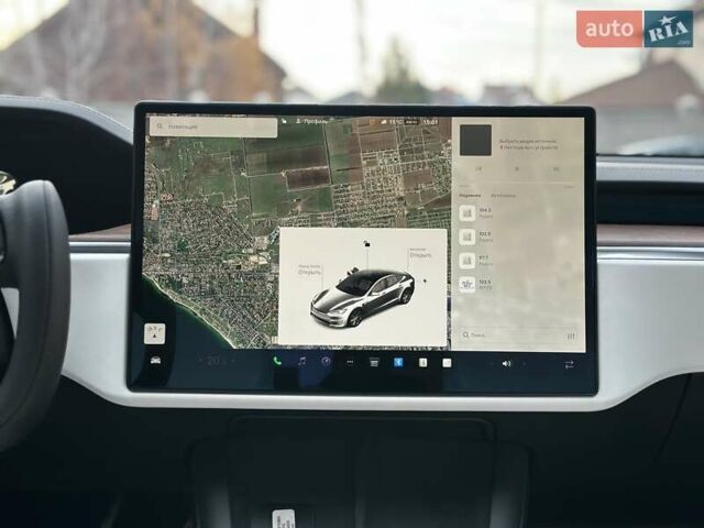 Белый Тесла Модель С, объемом двигателя 0 л и пробегом 68 тыс. км за 42000 $, фото 25 на Automoto.ua