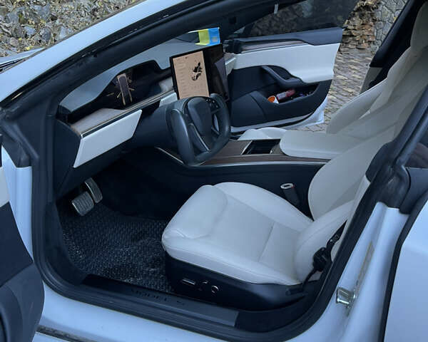 Тесла Модель С 2022 в Виннице на Automoto.ua Белый Тесла Модель С, объемом двигателя 0 л и пробегом 30 тыс. км за 39200 $, фото 20 на Automoto.ua
