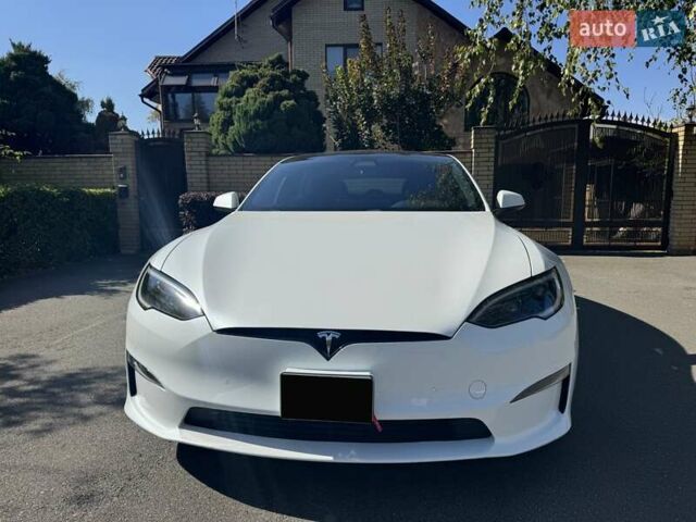 Білий Тесла Модель С, об'ємом двигуна 0 л та пробігом 55 тис. км за 55000 $, фото 6 на Automoto.ua