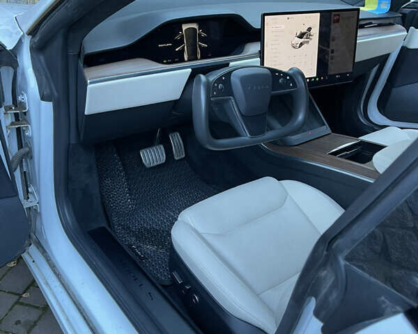 Тесла Модель С 2022 в Виннице на Automoto.ua Белый Тесла Модель С, объемом двигателя 0 л и пробегом 30 тыс. км за 39200 $, фото 19 на Automoto.ua