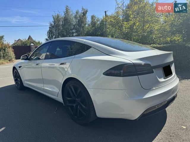 Білий Тесла Модель С, об'ємом двигуна 0 л та пробігом 55 тис. км за 55000 $, фото 3 на Automoto.ua