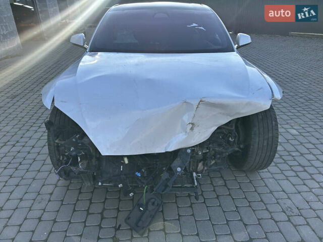 Білий Тесла Модель С, об'ємом двигуна 0 л та пробігом 54 тис. км за 15500 $, фото 5 на Automoto.ua