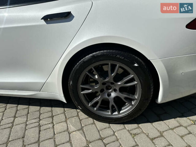 Білий Тесла Модель С, об'ємом двигуна 0 л та пробігом 22 тис. км за 37500 $, фото 9 на Automoto.ua