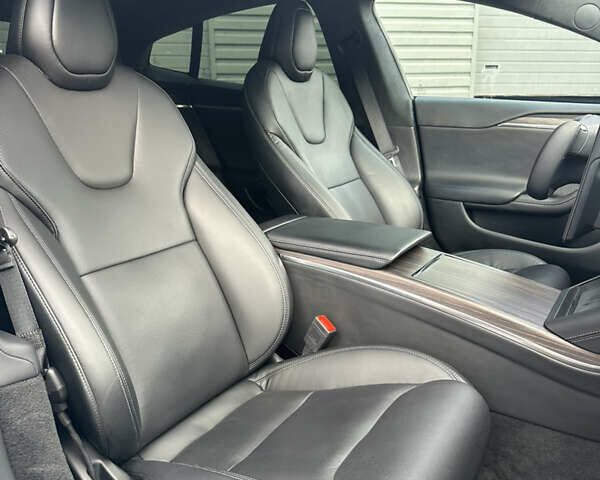 Білий Тесла Модель С, об'ємом двигуна 0 л та пробігом 37 тис. км за 49000 $, фото 9 на Automoto.ua