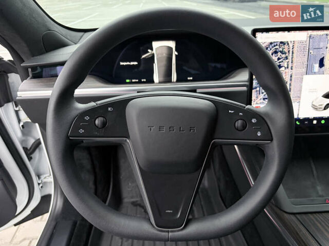 Білий Тесла Модель С, об'ємом двигуна 0 л та пробігом 76 тис. км за 39999 $, фото 14 на Automoto.ua