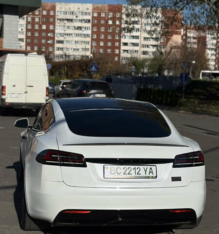 Белый Тесла Модель С, объемом двигателя 0 л и пробегом 60 тыс. км за 44990 $, фото 19 на Automoto.ua