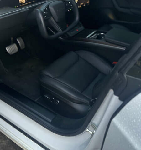 Белый Тесла Модель С, объемом двигателя 0 л и пробегом 60 тыс. км за 44990 $, фото 58 на Automoto.ua