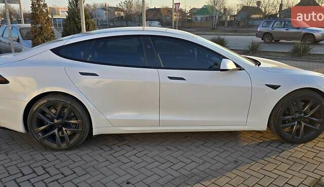 Білий Тесла Модель С, об'ємом двигуна 0 л та пробігом 21 тис. км за 49900 $, фото 9 на Automoto.ua