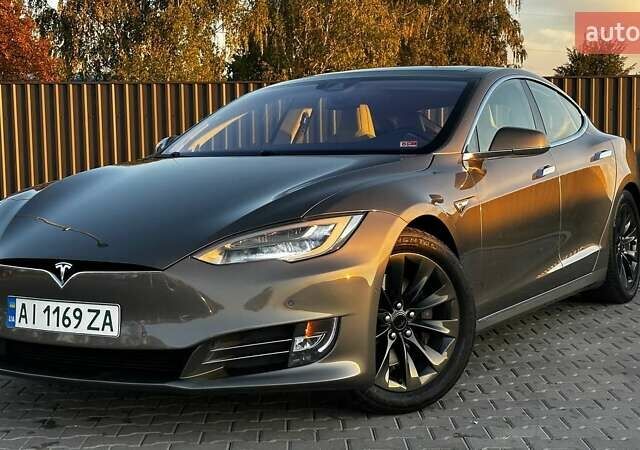 Бежевый Тесла Модель С, объемом двигателя 0 л и пробегом 230 тыс. км за 15900 $, фото 10 на Automoto.ua