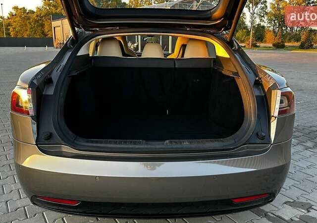 Бежевый Тесла Модель С, объемом двигателя 0 л и пробегом 230 тыс. км за 15900 $, фото 13 на Automoto.ua