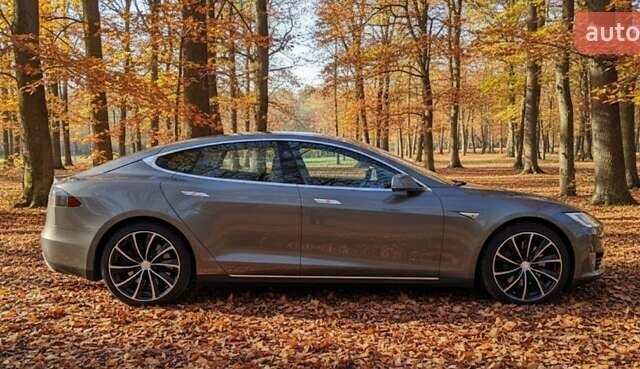 Бежевый Тесла Модель С, объемом двигателя 0 л и пробегом 170 тыс. км за 15300 $, фото 3 на Automoto.ua